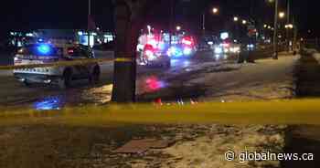 Woman found with gunshot wound dies beside east-end Toronto street - Global News