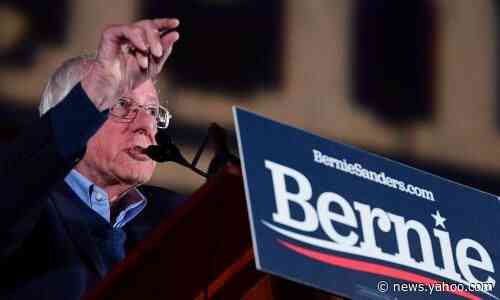 Donald Trump pounces on reports Russia is seeking to help Bernie Sanders