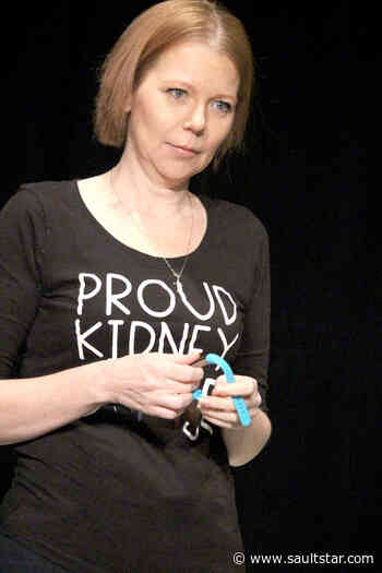 Actress donates kidney during rehearsals