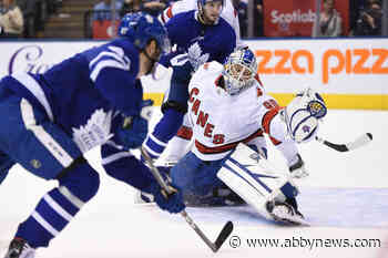 Zamboni driver, 42, earns NHL win over Maple Leafs