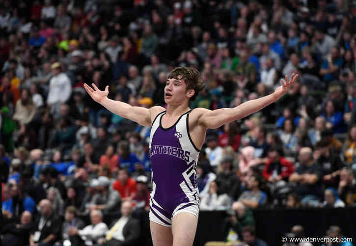 Class 2A wrestling: John Mall’s Wesley VanMatre wins fourth state title