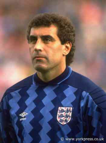 Peter Shilton offers to support Tadcaster Albion after flooding