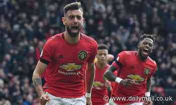 Fernandes is showing leadership qualities in a Man U shirt... comparisons to Scholes are premature