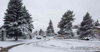 Cul-de-sacs in Edmonton not cleared during residential blading. Why not? - Global News