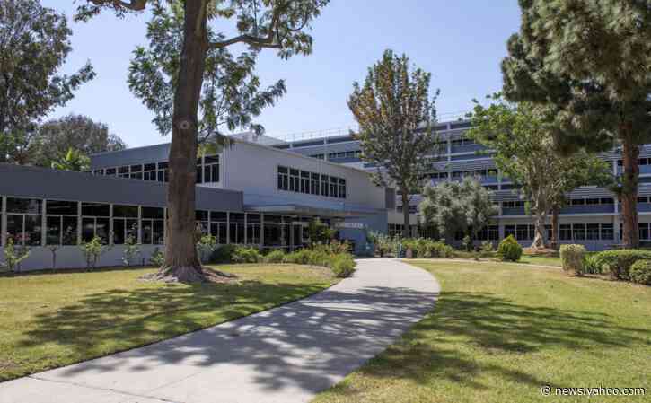 Judge halts plan to move virus patients to California city