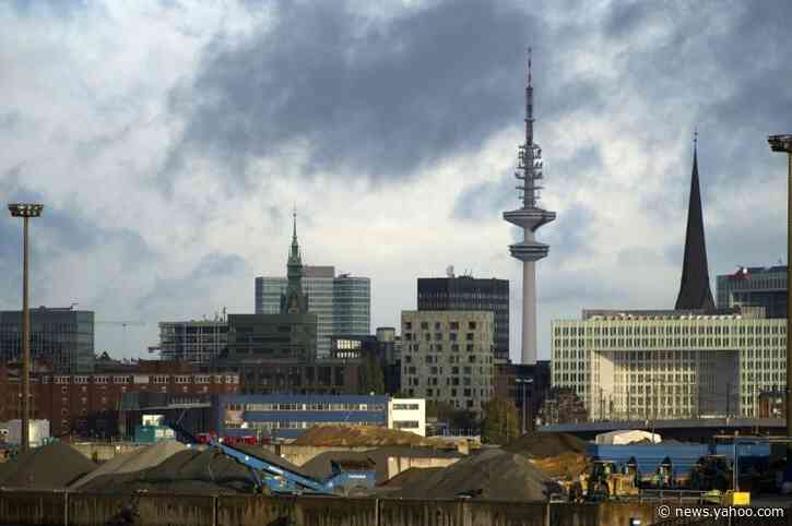 Hamburg voters punish Merkel party