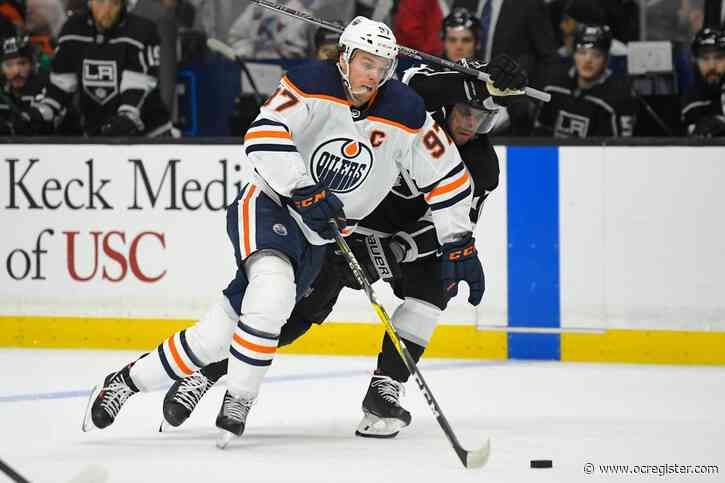 McDavid shines in return from injury, Oilers hold off Kings