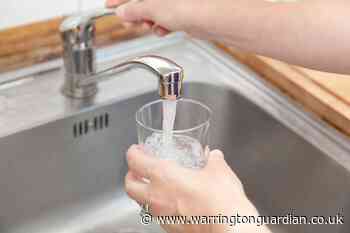 Residents without water after pipe bursts on Knutsford Road