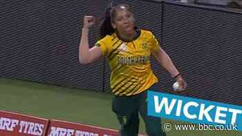 Women's T20 World Cup: England's Knight departs as Ismail takes a great catch
