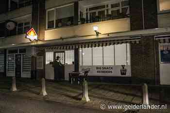 Gertjan jaagt jonge overvaller met pan zijn snackbar uit: ‘Geld, geld, schreeuwde hij’