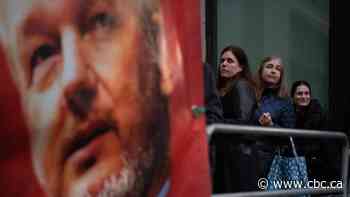 Julian Assange described in contrasting terms as extradition hearing begins