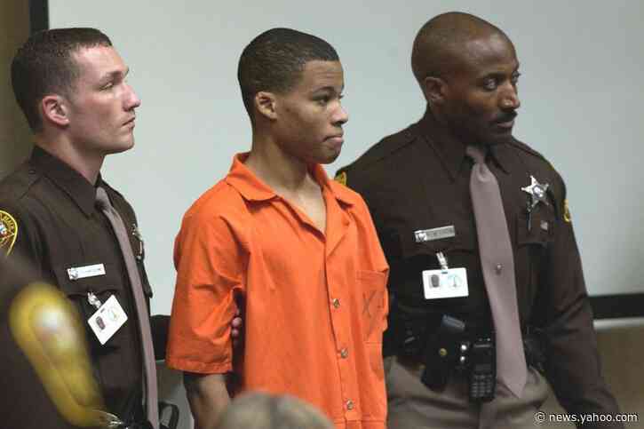 'D.C. Sniper' Malvo can seek parole after change in Virginia law