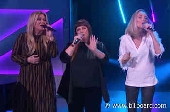 Watch Wilson Phillips & Kelly Clarkson Join Forces for a Soaring 'Hold On' Performance
