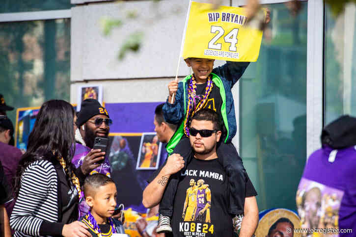 Outside Staples, LA sheds tears, even as Kobe Bryant’s life remembered inside