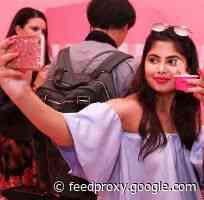 Is It Possible To Enjoy The Instagram “Museum” Without Your Phone?