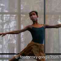 At The Shanghai Ballet Company, Dancers Are Practicing In Masks
