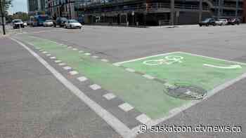 Council aims to help Saskatoon cyclists navigate 'imperfect system'