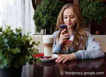 Smartphone Addiction Physically Alters Our Brains
