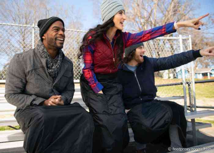 Mozy outdoor thermal wrap designed for the outdoors