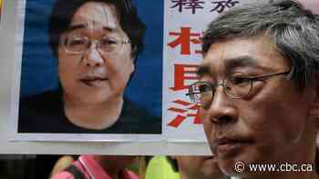 Hong Kong bookseller sentenced to 10 years in prison in China