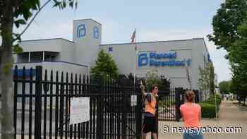 U.S. appeals court rules Trump 'gag rule' on abortion referral can be enforced