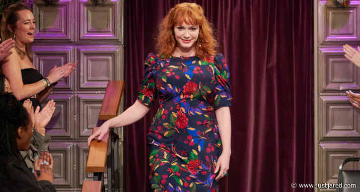 Christina Hendricks Reveals She Was Hand Model For American Beauty Poster Celebrity News Newslocker