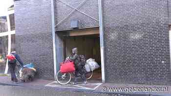 Nijmeegse parkeergarage is zwervershotel: bedden opgemaakt in technische ruimte