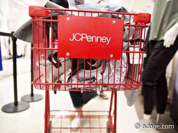 JC Penney loses its top marketer … again