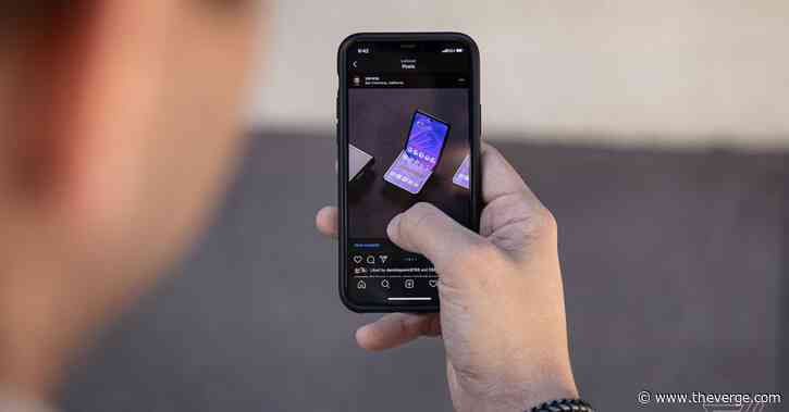 How to make a seamless Instagram panorama