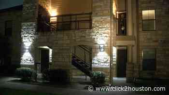 Girl, 5, shot inside NW Houston apartment; 14-year-old brother flees scene in panic, police say - KPRC Click2Houston