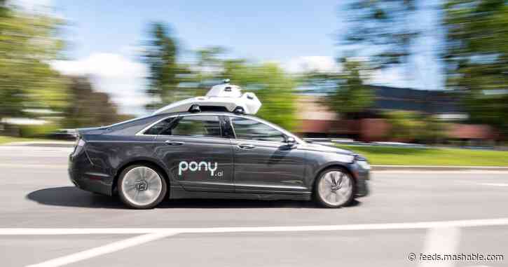 Chinese company gives California workers free rides in self-driving robotaxis