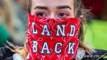 Wet'suwet'en solidarity protests spread across country after Monday's arrests