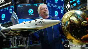 Virgin Galactic shares fall after it posts further losses