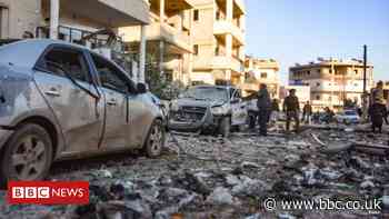 Syria war: Strikes on Idlib 'target schools and hospitals'