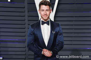 Nick Jonas Talks New JoBros Album & That Unfortunate Grammys Spinach Incident on 'Fallon': Watch