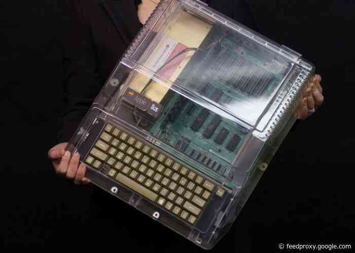 Apple II Computer injection moulded clear case it’s Kickstarter