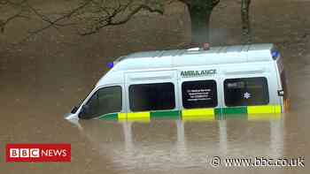 Rivers rising: Highest water levels recorded in Wales - BBC News