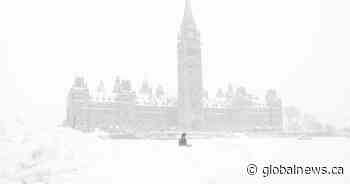 Winter storm warning issued as Ottawa braces for up to 40 cm of snow by Thursday - Global News