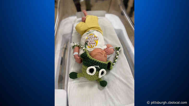Babies At UPMC Dress Up In Grasshopper Hats To Celebrate Leap Year