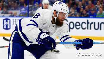 Jake Muzzin breaks hand, further depleting Maple Leafs defence corps