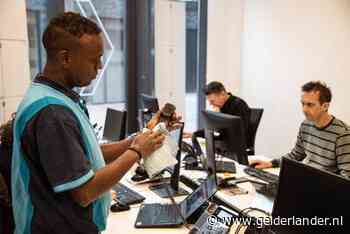 Hoesten in de nek van een ander, geen handen wassen: zo vies zijn we met z’n allen