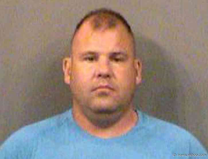 Ex-ICE agent sentenced for impersonating officer in Kansas