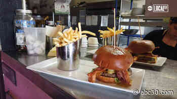 Chocolate in a Burger? This Is How It Tastes...