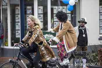 Agent vindt dronken tiener roerloos op straat met carnaval: ‘Heel extreem’