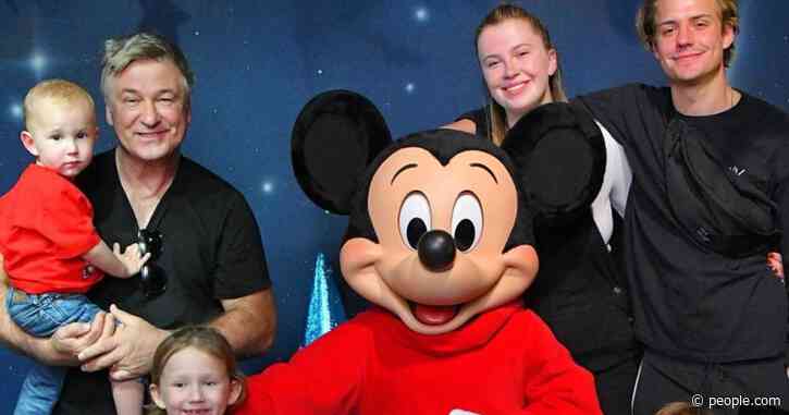 Alec Baldwin and Wife Hilaria Take Several Attempts to Get Wholesome Family Photo at Disneyland