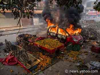 The worst communal violence in decades over a controversial Indian citizenship law has lead to the deaths of 22 people in New Delhi, casting a shadow over Trump's first official visit