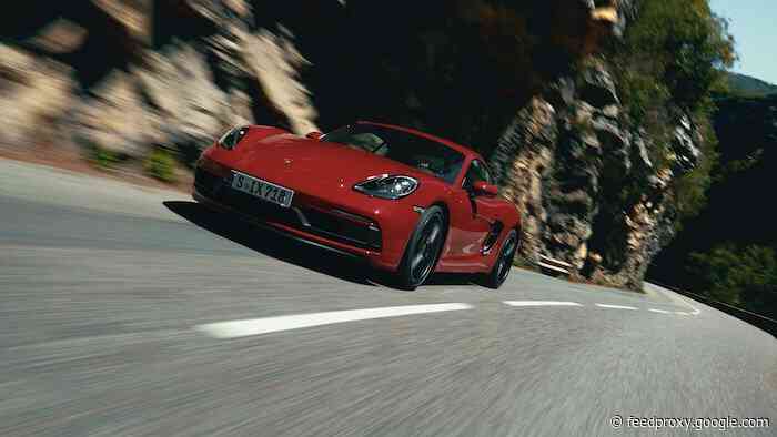 Mark Webber takes the new Porsche 718 Cayman GTS for a spin (Video)