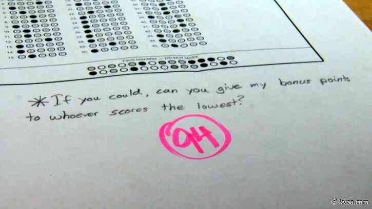 Kentucky HS student donates extra credit exam points to classmate who scored lowest score