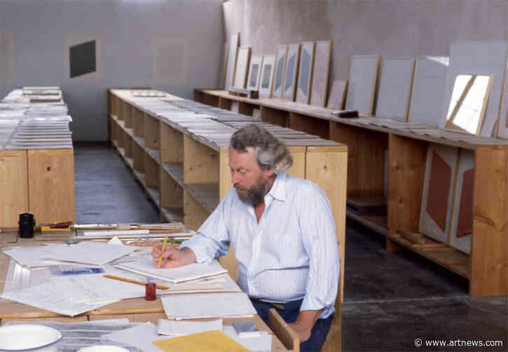 In His Writings and Public Statements, Donald Judd Wrestled With What It Means to Be an American Artist