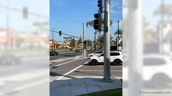 Fat traffic-signal poles might be coming to a street near you